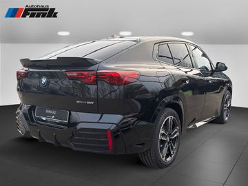 BMW iX2 EDRIVE20 M Sportpaket Head-Up DAB LED RFK