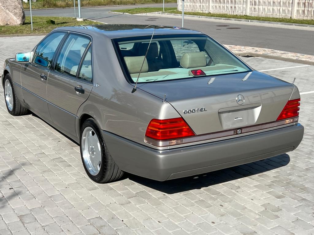 Mercedes-Benz S 600