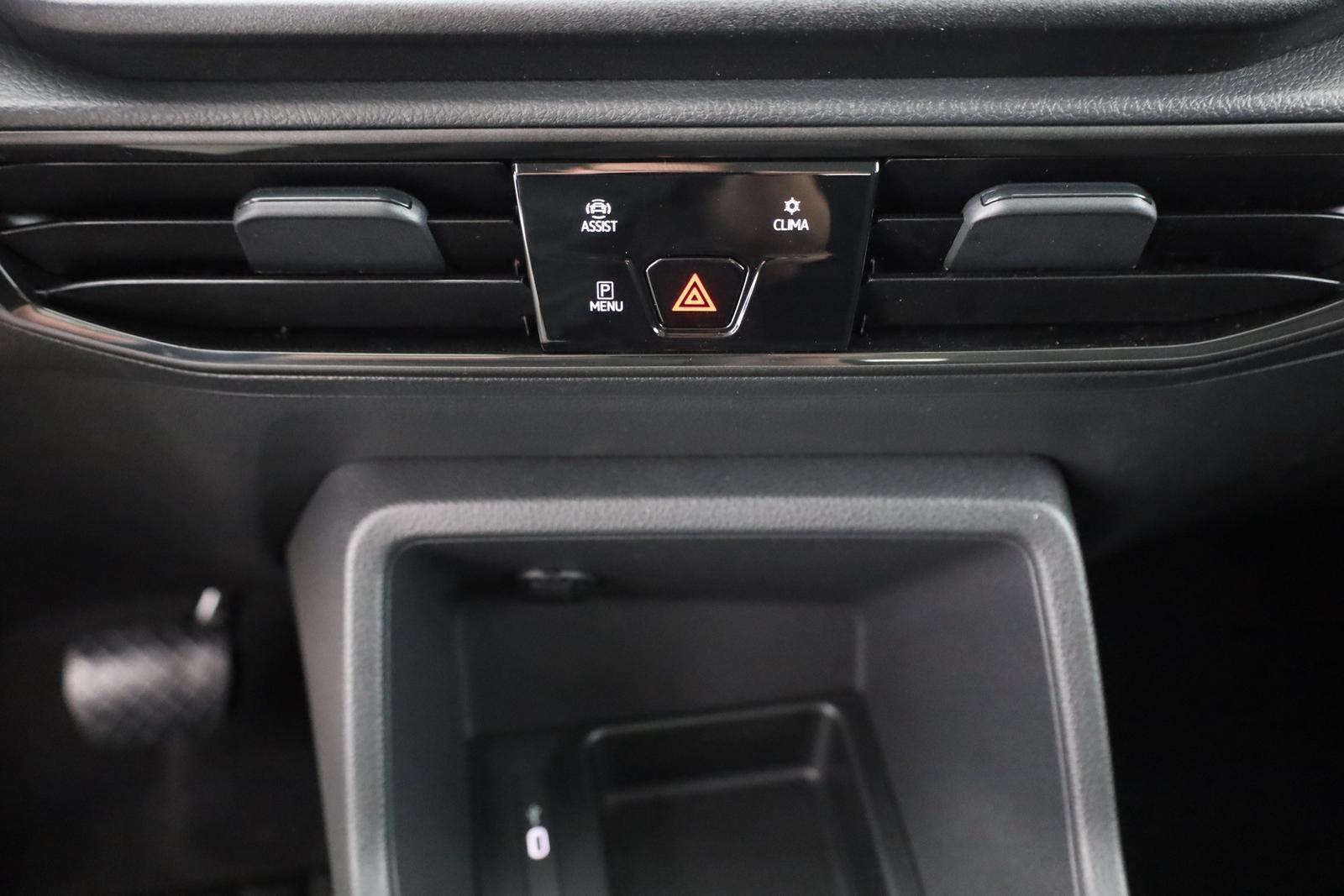 Volkswagen Caddy Maxi 1.5 TSI DSG Kamera 7-Sitzer AHK