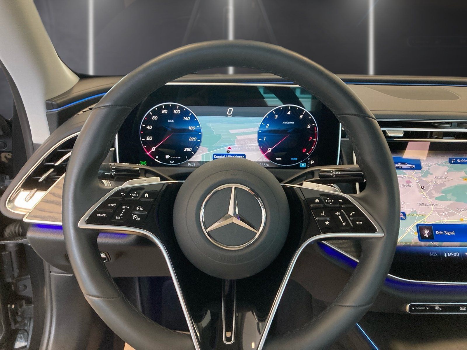Fahrzeugabbildung Mercedes-Benz E 200 Avantgarde*LED*Distronic*Totwinkel*LED*Kam