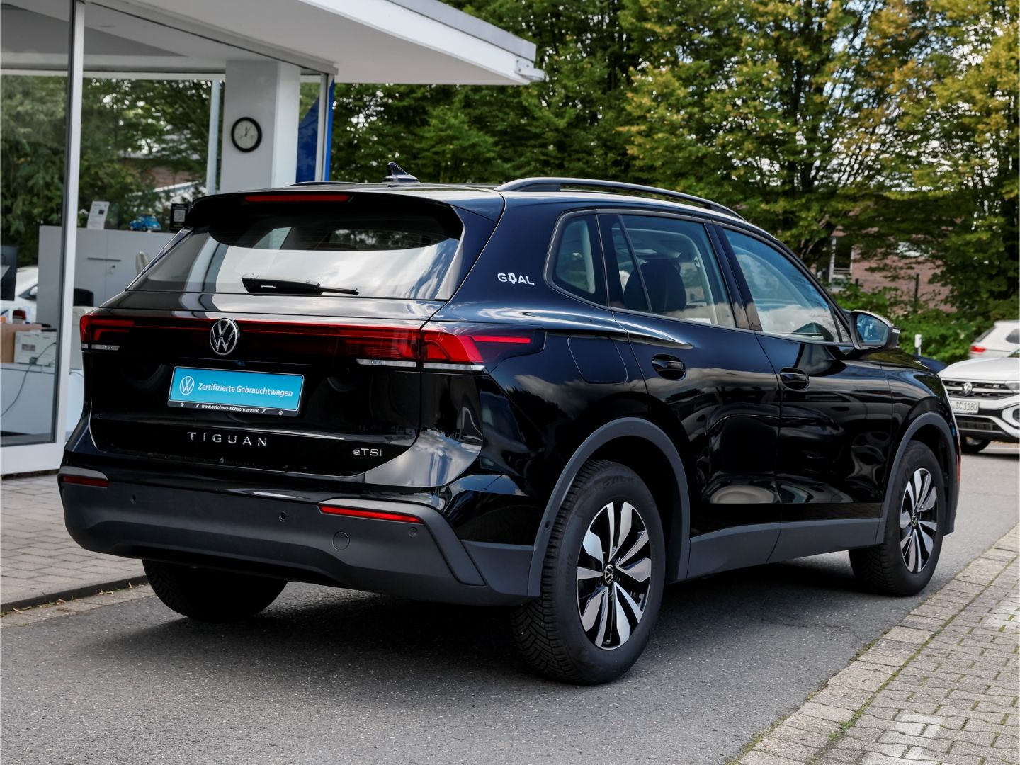 Volkswagen Tiguan GOAL TSI DSG AHK NAVI ALLEWETTER ParkAssi foto 2