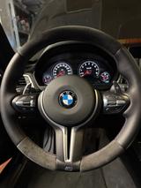 BMW M4 Cabrio M4 - schwarze BMW M4