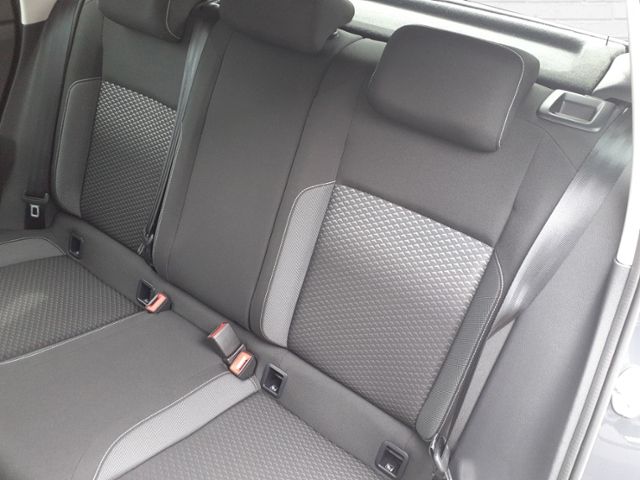 Fahrzeugabbildung Volkswagen Polo 1.0 TSI Active KLIMA LEDER ALU