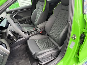 Audi RS3 Lim. 2.5 TFSI quattro+RS AGA+Pano+Facelift++