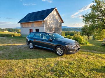 Volkswagen Passat Variant - 2