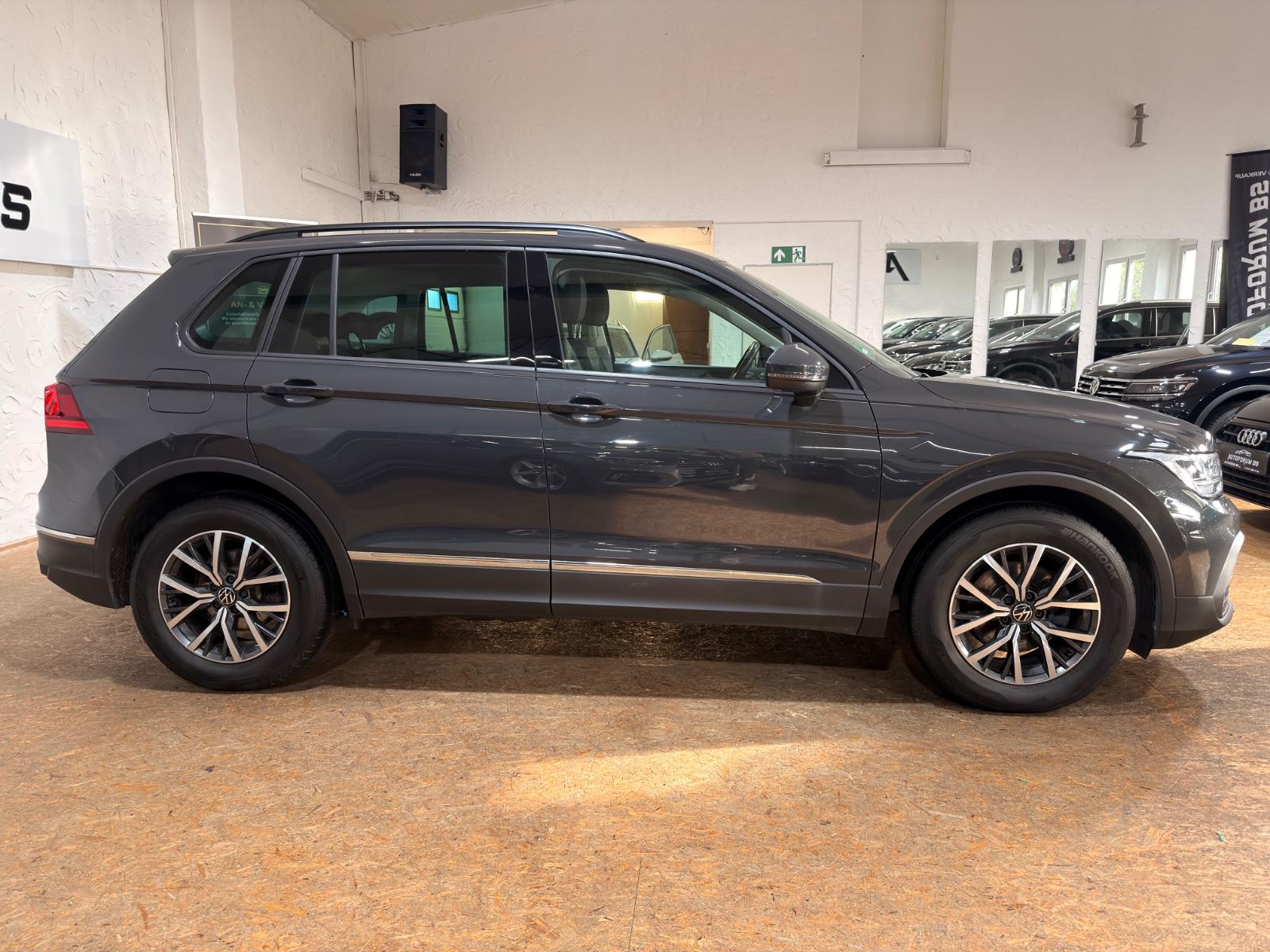 Volkswagen Tiguan Life 2.0TDI DSG/SHZ/ACC/LED/PDC/17", миниатюра 6