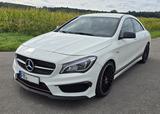 Mercedes-Benz CLA 45 AMG, 4MATIC - Mercedes-Benz CLA 45 AMG aus 2013