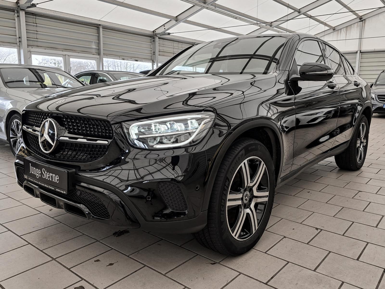 Mercedes-Benz GLC 300 Coupe 4M Night+RüKam+MBUX+LED+19