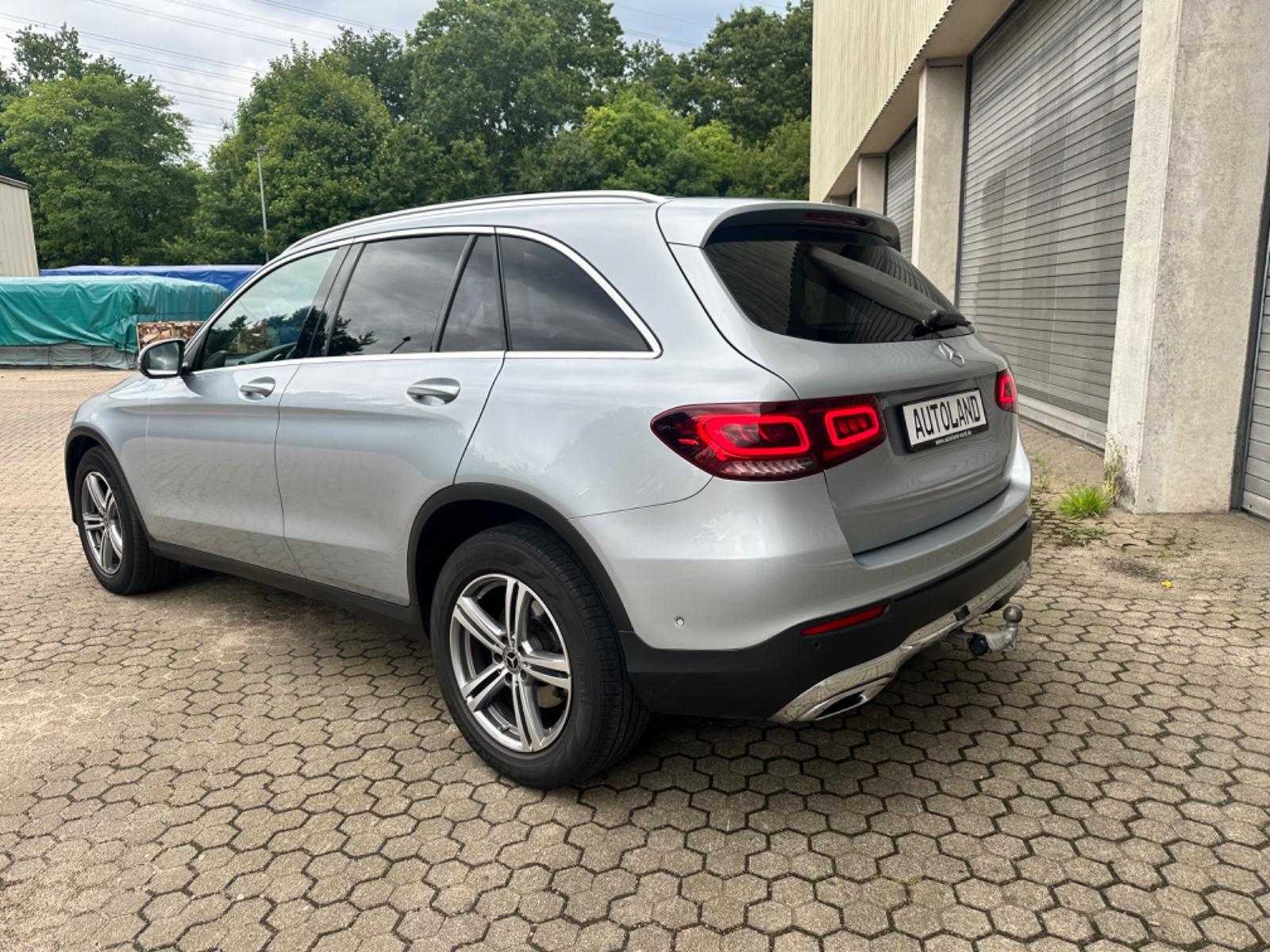 Mercedes-Benz GLC 220 d 4Matic 9G-Tro*Navi*Pano*AHK*LED*R.Cam