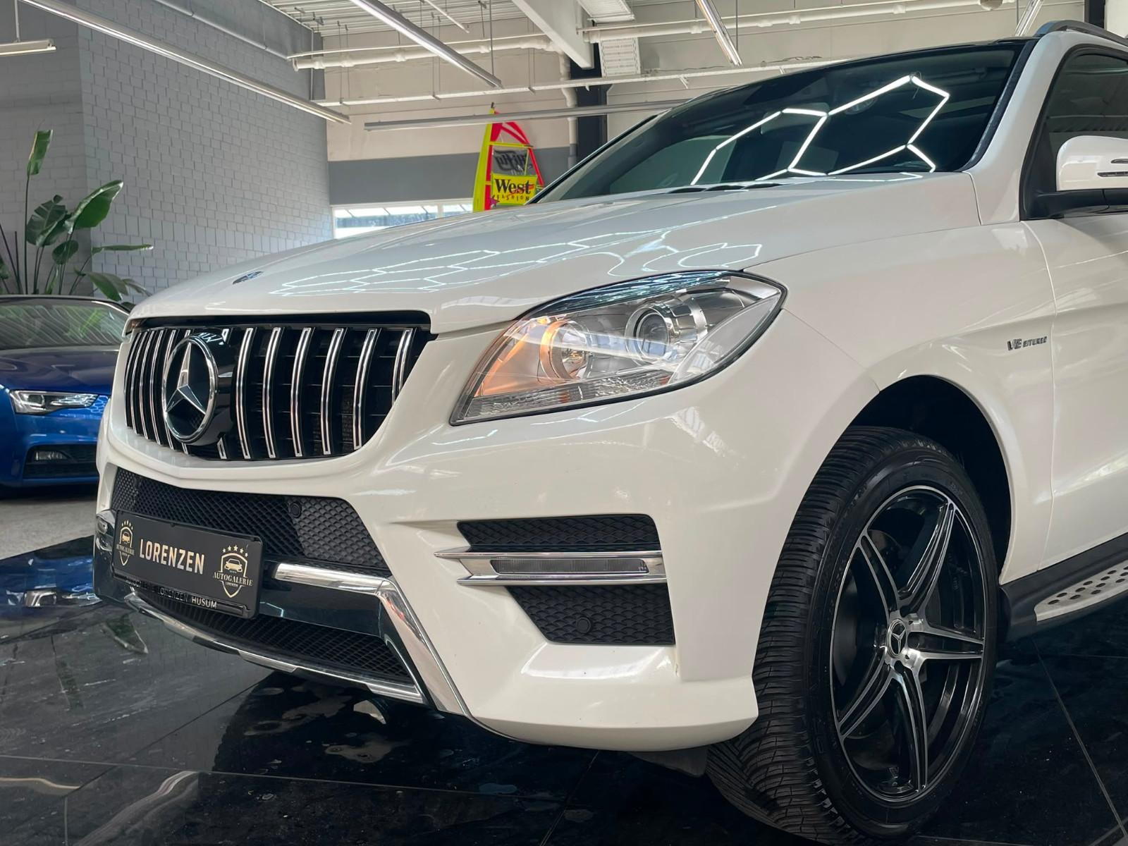 Mercedes-Benz ML 500 BlueEfficiency 4Matic V8 / AMG / Pano /