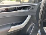 Maxus MIFA 9 Luxury Paket - mit Elektro-Antrieb: Blau, Vollleder