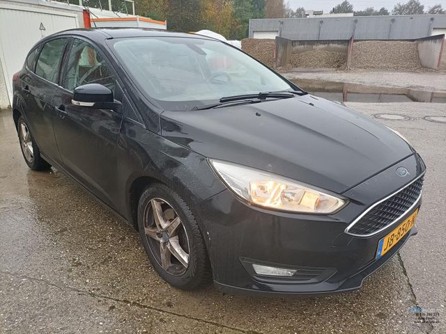 Ford Focus 1.0 Titanium Edition