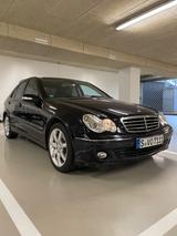 Mercedes-Benz C 200 Avantgarde Schiebedach Bixenon Standheizun - gebrauchte Mercedes-Benz C 200 aus dem Jahr 2005