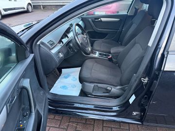 Volkswagen Passat Variant - 8