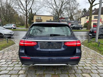 Fahrzeugabbildung Mercedes-Benz E 300d T AMG*360Kamera*Panorama*Exclusive