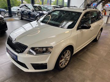 Skoda Octavia Combi RS *TEMPOMAT*NAVI*AHK*BI-XENON*