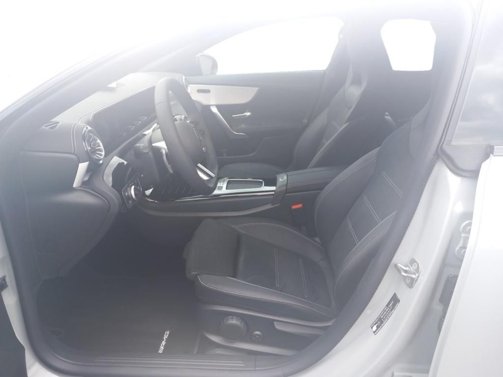 Fahrzeugabbildung Mercedes-Benz CLA 180 SB AMG*AHK*Sound*LED*Kamera*Night*TOT-As