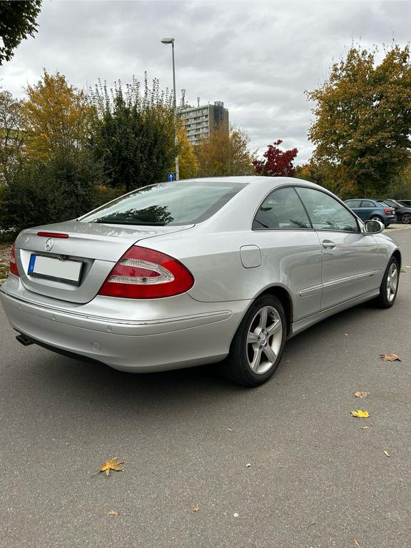 Mercedes-Benz CLK 200