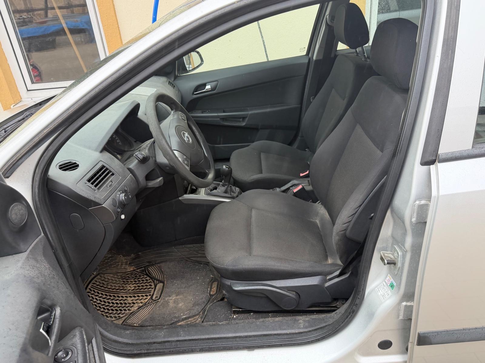 Opel Astra 2007 — photo 6