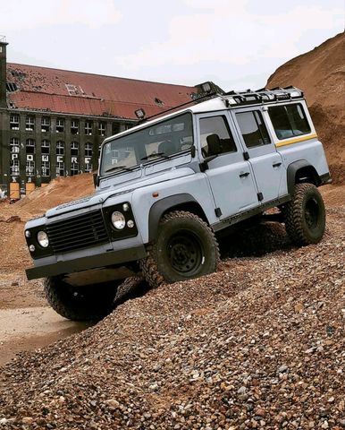 Altele Land Rover Defender 300 TDI SW