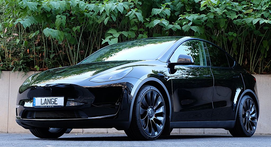 Image of Tesla Model Y