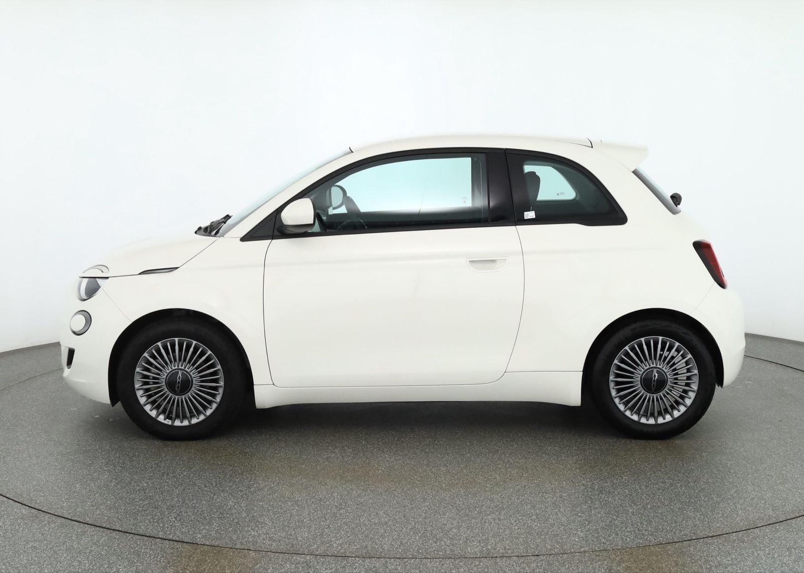 Fiat 500e Standheizung Android Apple Tempomat DAB USB imagem 2