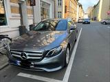 Mercedes-Benz E 220 d T Autom. - - Mercedes-Benz E 220 in Krefeld