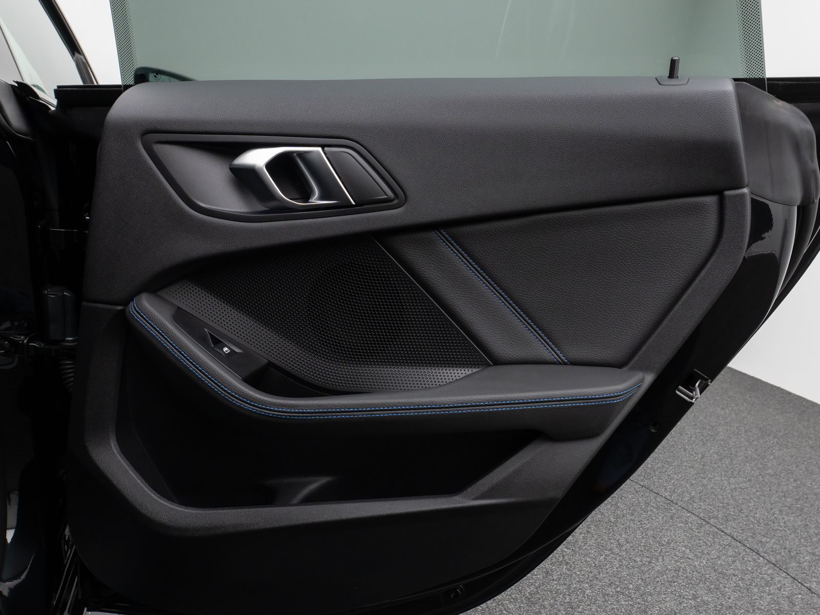 Fahrzeugabbildung BMW 220i Gran Coupé M Sport Kamera DAB HiFi 19Zoll
