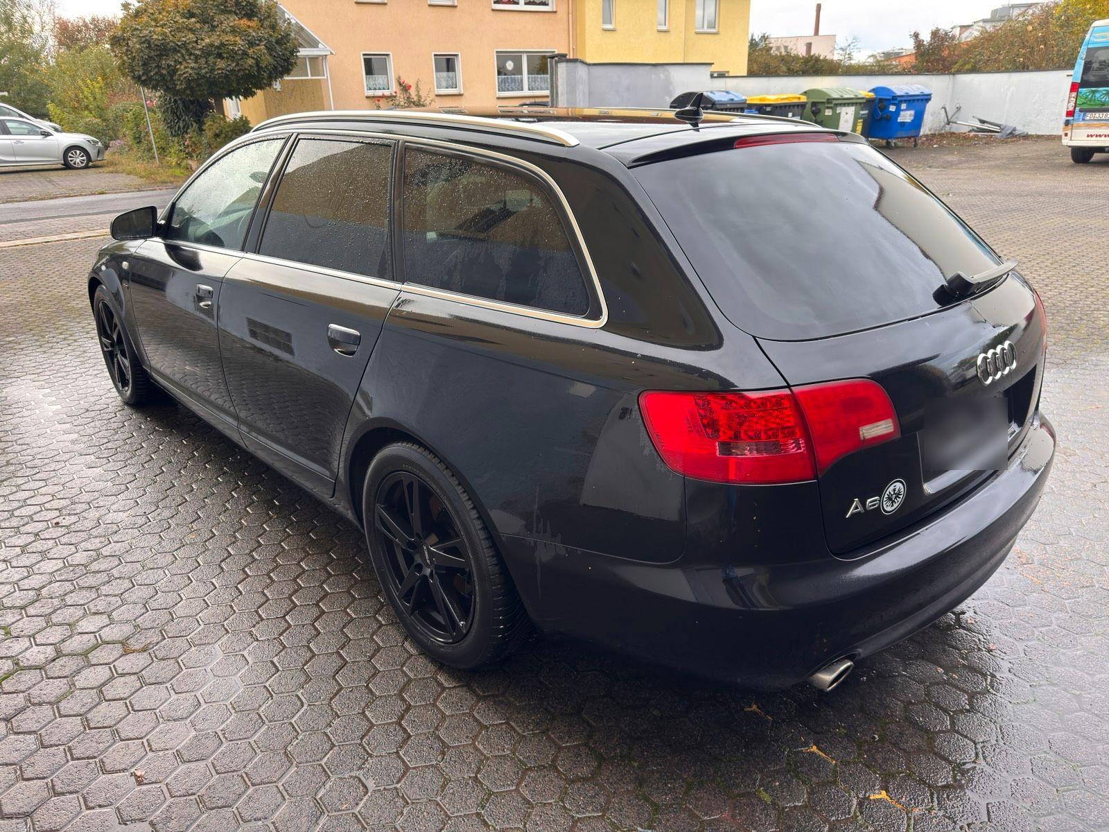 Audi Quattro 2006 — rear view