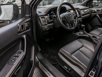Ford Ranger Wildtrak Doppelkabine 4x4 Leder Kamera
