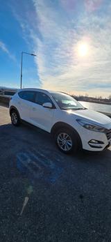 Hyundai TUCSON 2.0 CRDi 100kW Style 4WD Automatik Style