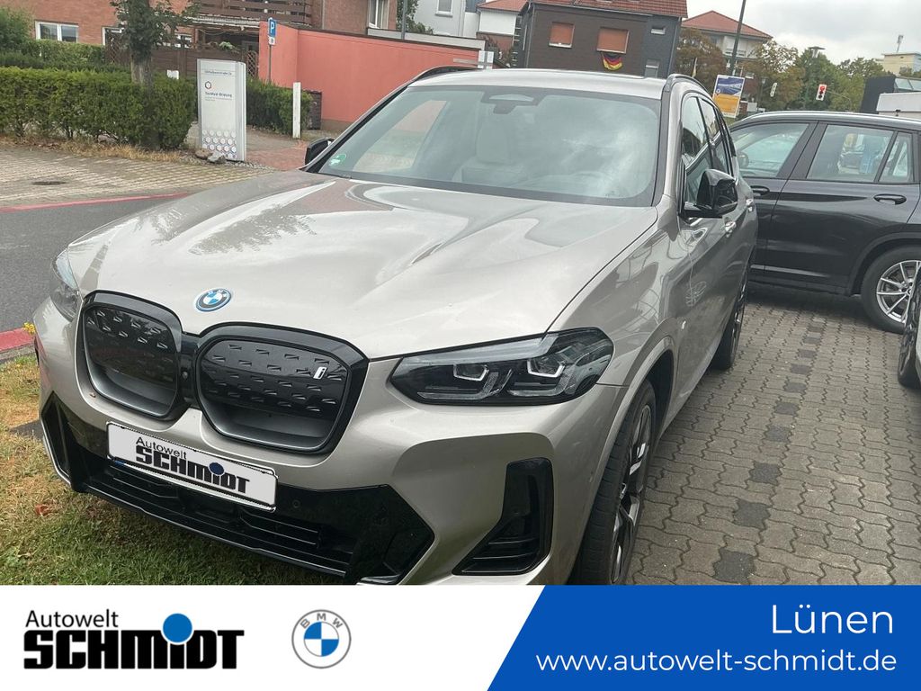 Image of BMW iX3