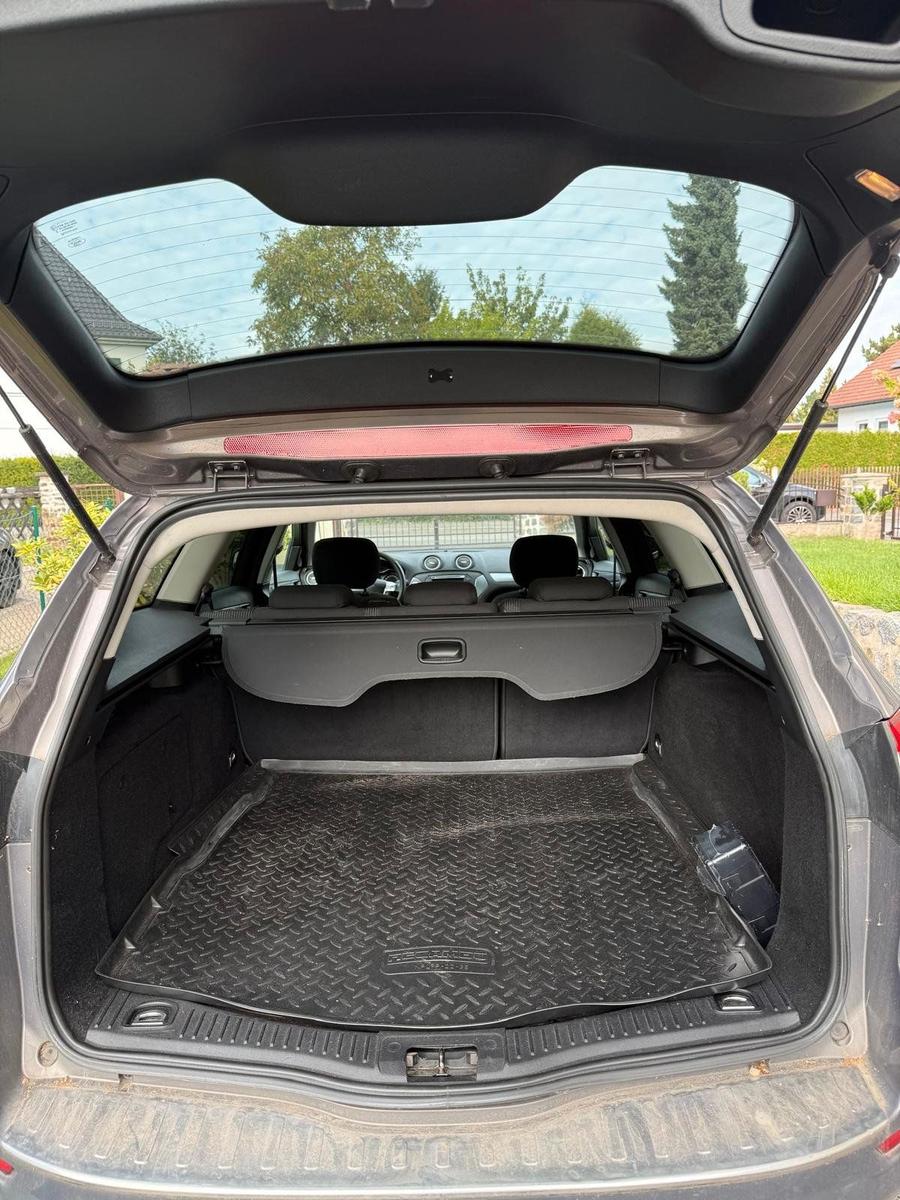 Ford Mondeo 2011 — photo 7