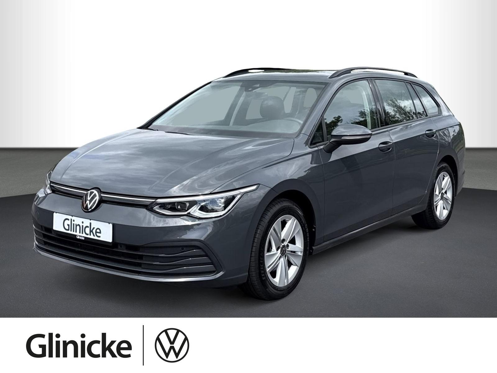 Volkswagen Golf VIII Variant Life 1.5 eTSI DSG, NAVI, SHZ