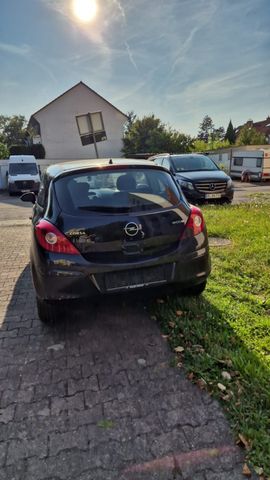 Opel Corsa D