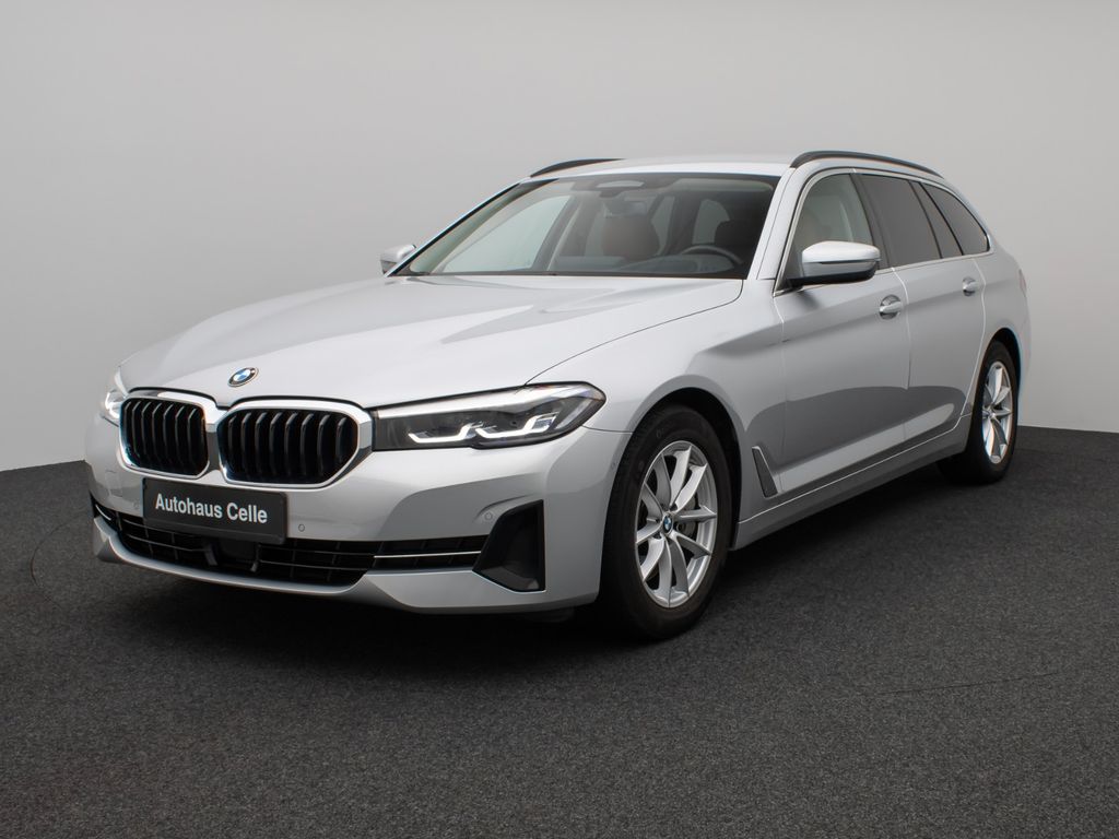 Image of BMW 530
