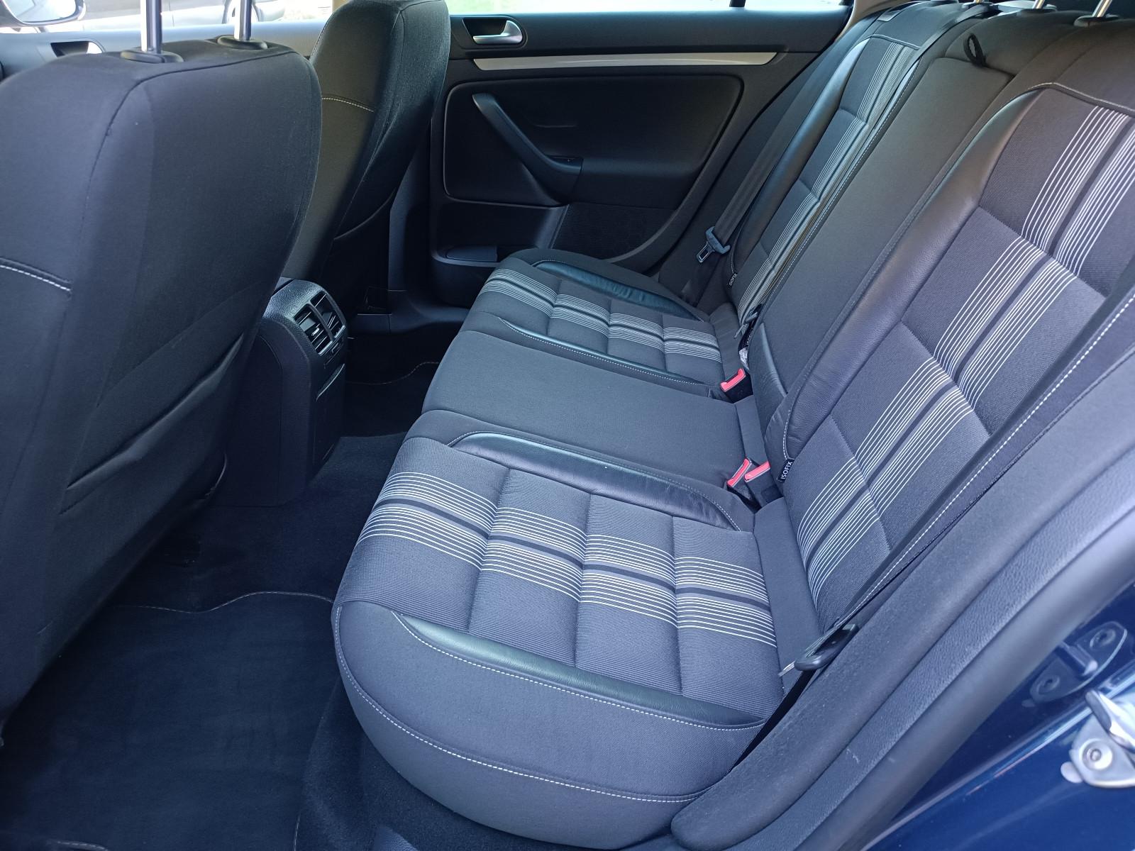 Volkswagen Golf 2013 — photo 17