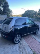 Lancia Ypsilon 1.3 MJT 75 CV DPF Sport MomoDesig - gebrauchte Lancia Ypsilon aus dem Jahr 2008