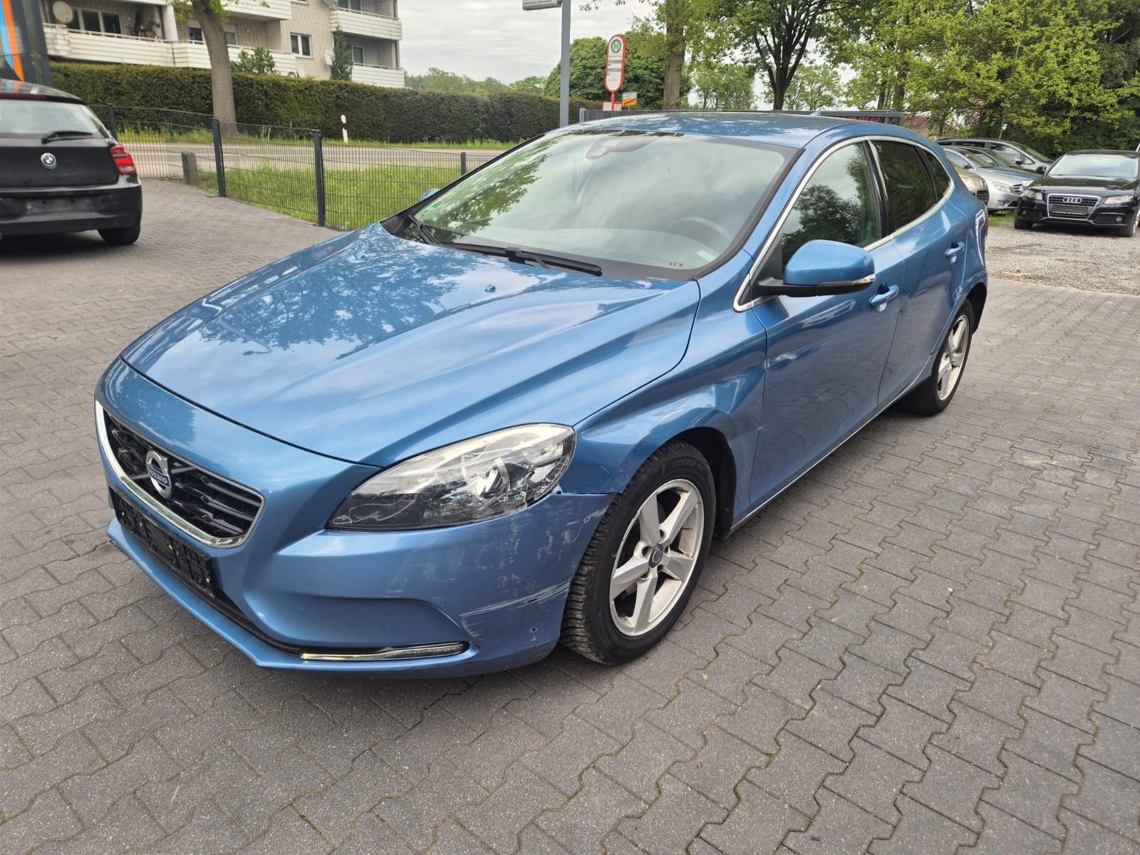 Volvo V40 Momentum 2.0 Diesel