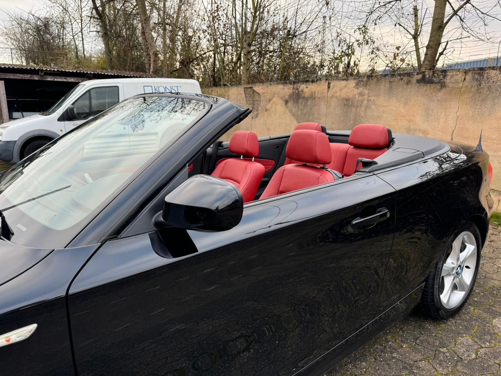 Fahrzeugabbildung BMW 120d Cabrio*PDC*