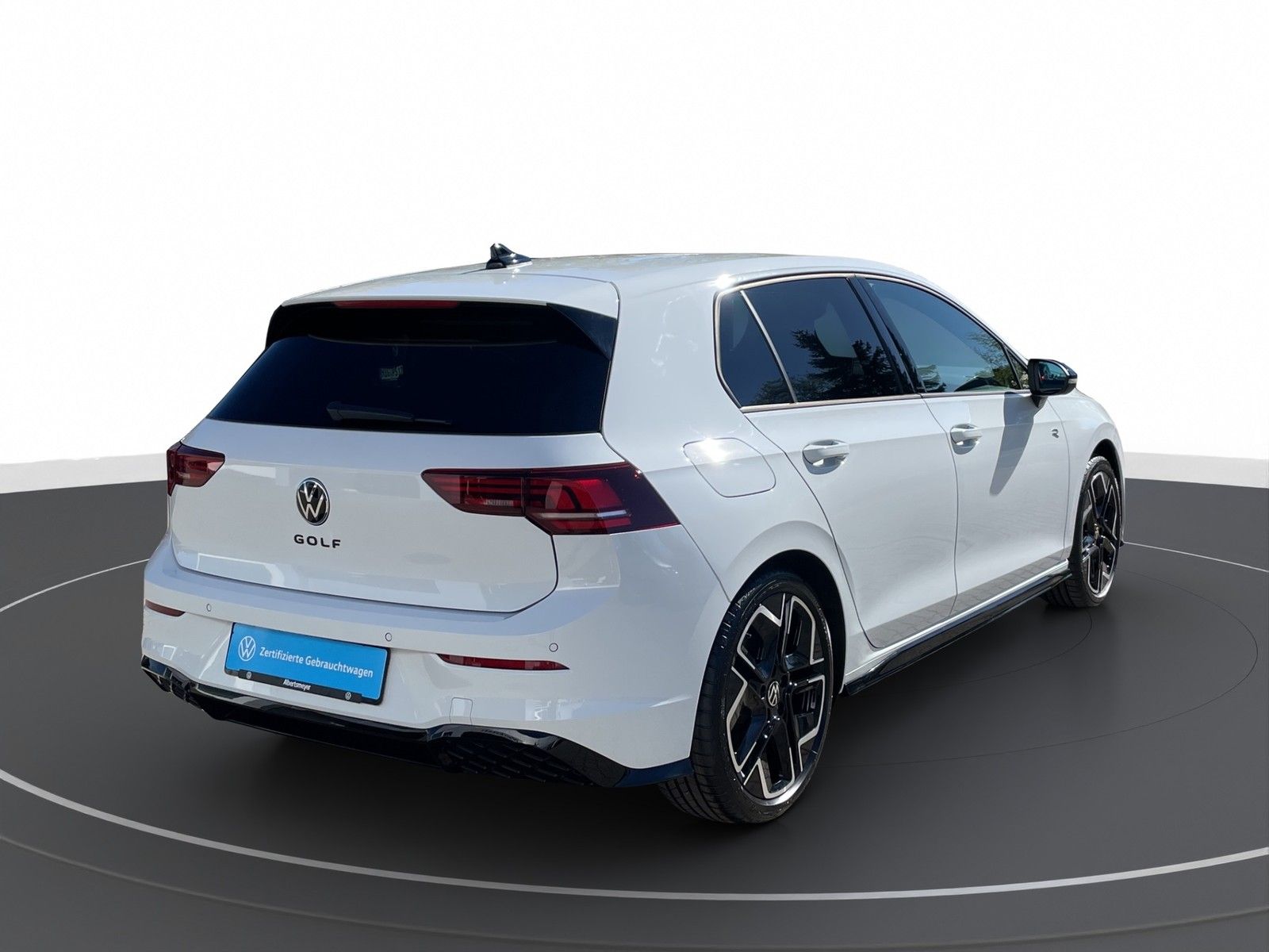 Volkswagen Golf VIII 1.5 TSI R-Line BLACK LED KAMERA LM ZV foto 4