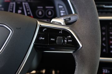 Audi RS7 4.0 TFSI V8 qu. KERAMIK+B&O+HUD+360°+PANO+22