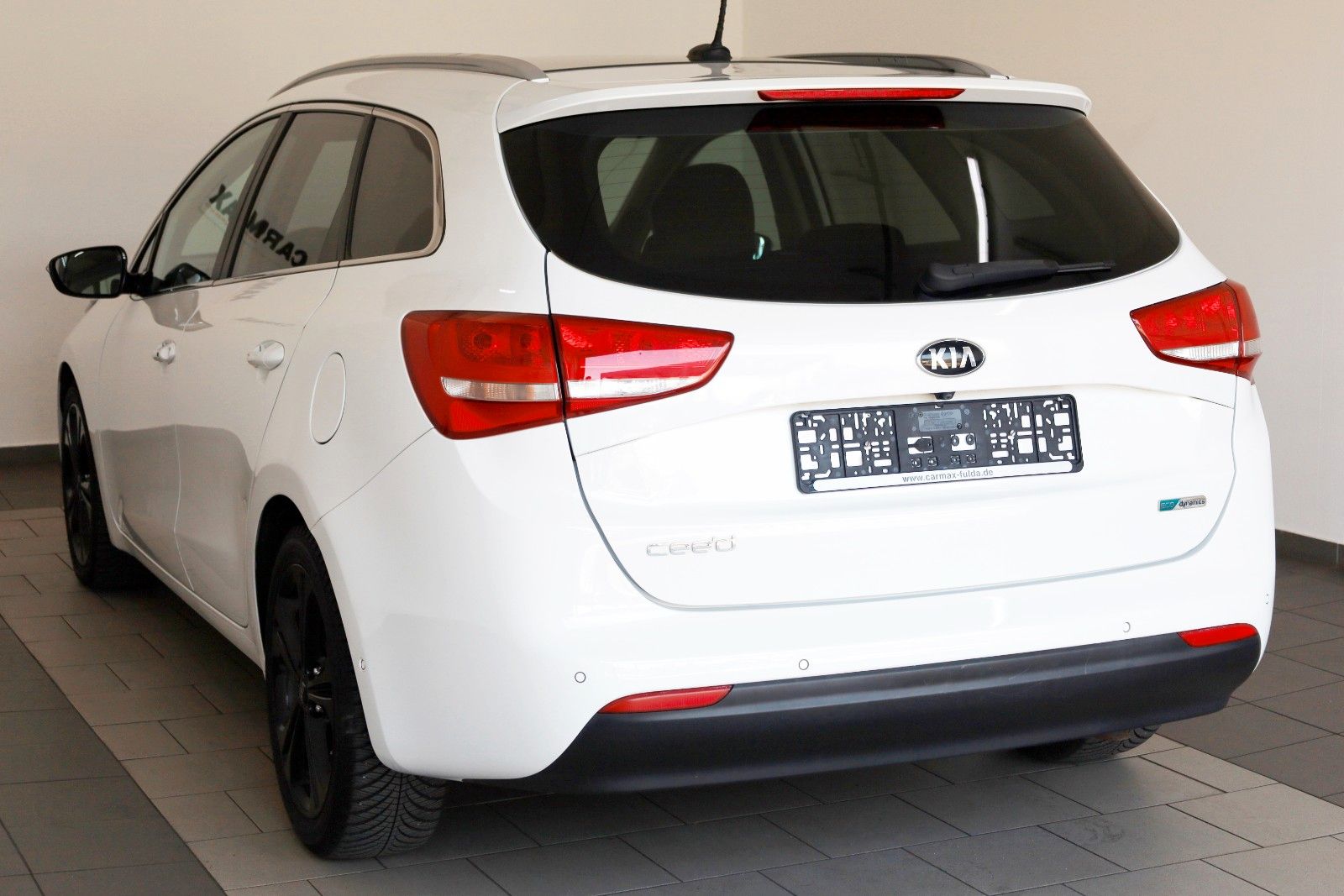 Fahrzeugabbildung Kia cee'd Sportswagon Spirit Navi,Xen,Kamera,PanDach