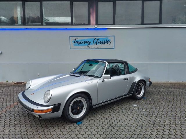 Porsche 911 Carrera 3.2 Targa