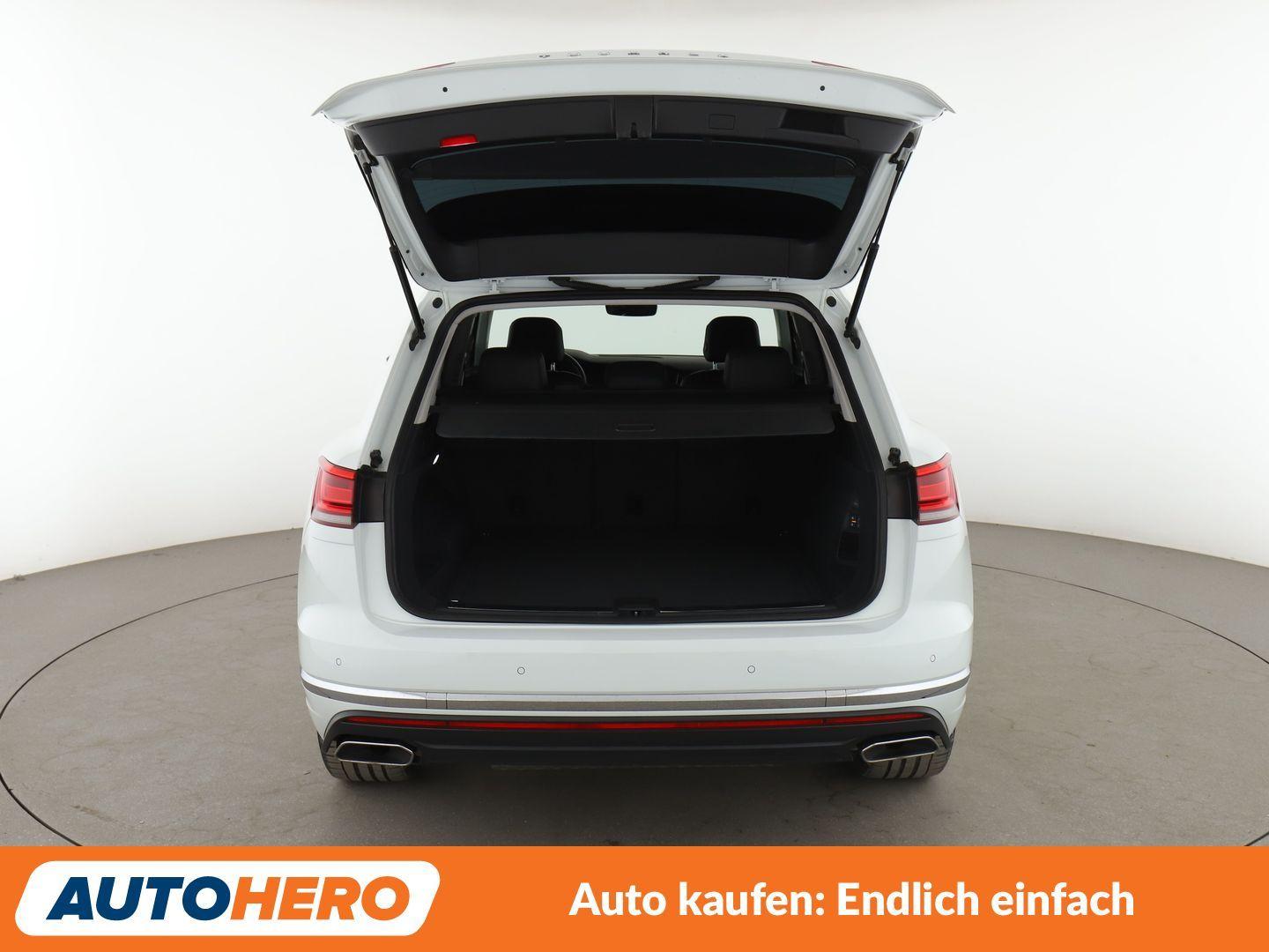 Volkswagen Touareg 3.0 V6 TDI Elegance 4Motion Aut.*NAVI*