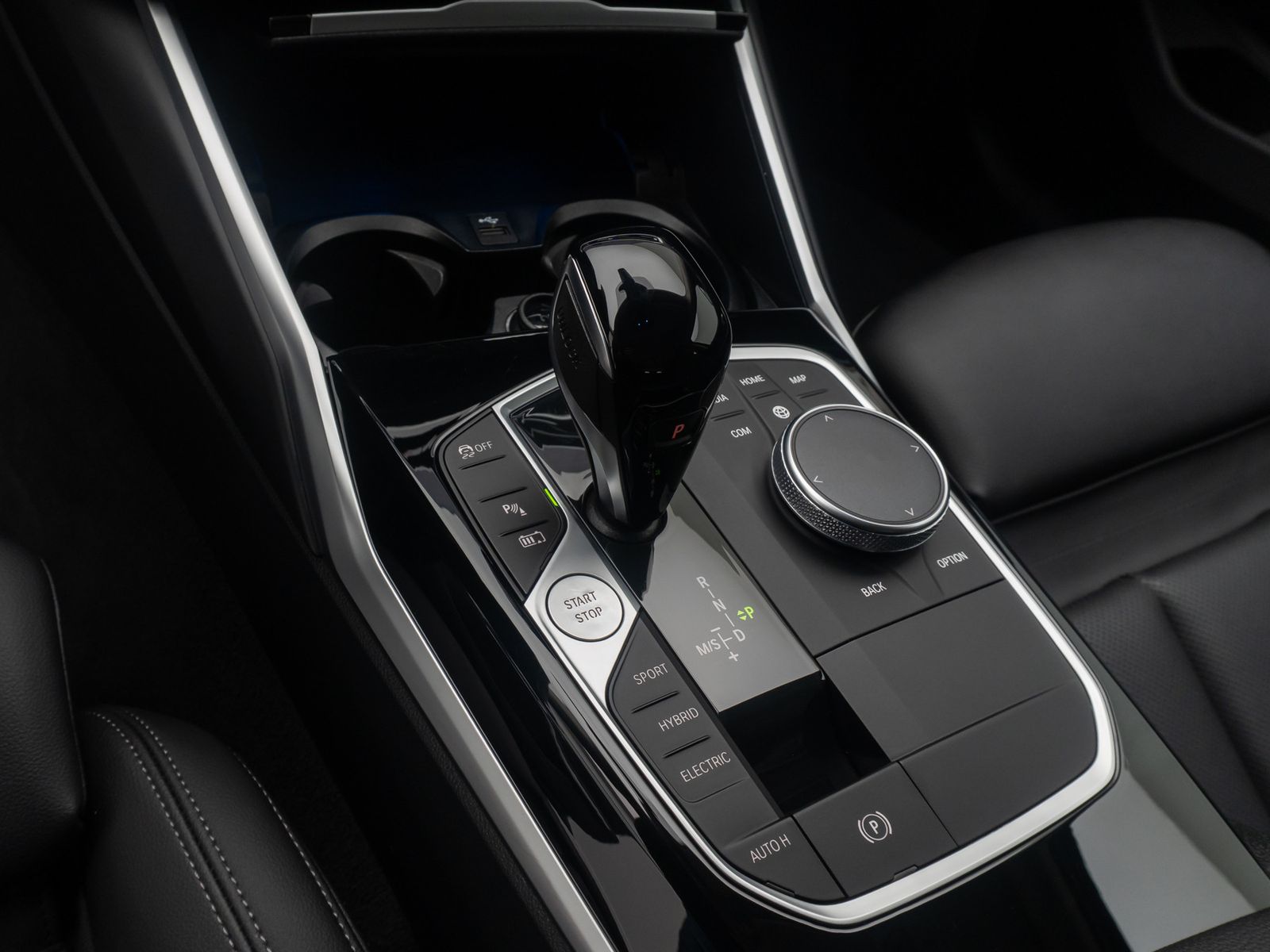 Fahrzeugabbildung BMW 320e xD Sport Line Kamera DAB Laser AHK Komfort