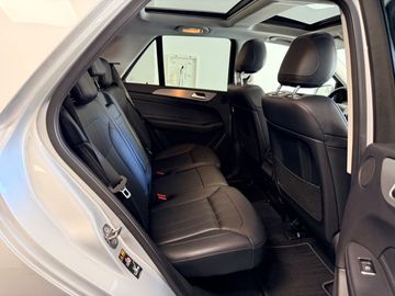 Mercedes GLE 300 - 10
