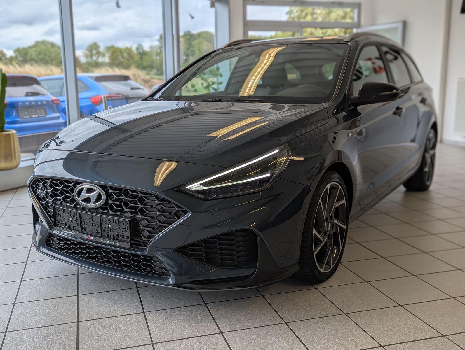 Fahrzeugabbildung Hyundai i30 1.5 T-GDI DCT N-Line LED Cam Pano Keyless 18
