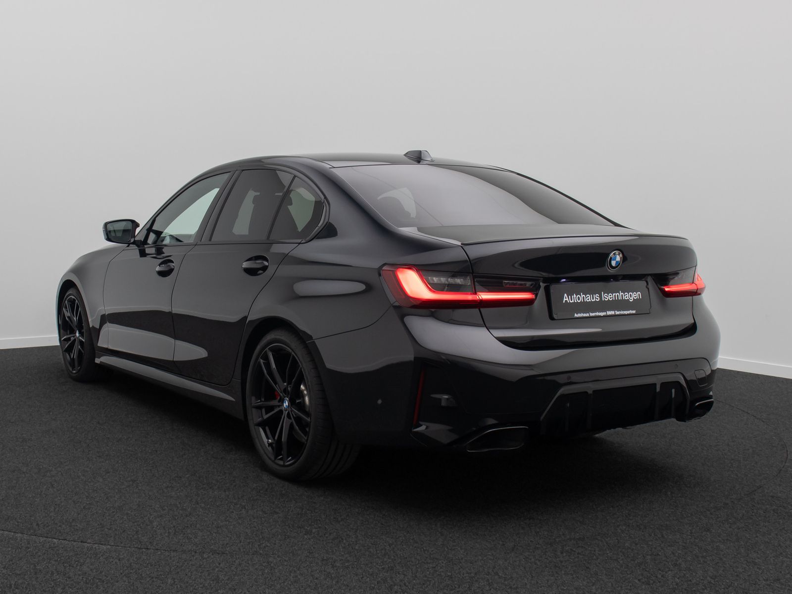 Fahrzeugabbildung BMW M340d xD 360&deg; HUD DAB H/K Alarm AHK Glasdach 19"
