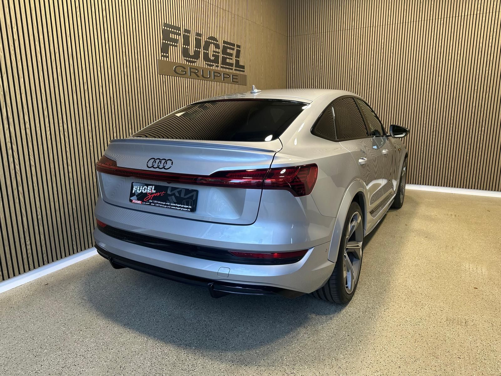 Audi e-tron Sportback S quattro 95 kWh B&O HuD 22 Z foto 5